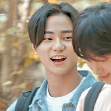 tbh yeah I'm saying this cause I'm a Daniel stan 🤷🏻‍♀️ but just cause  he's not in ur final lineup don't use bs excuses ik he's more than ready to  debut :]