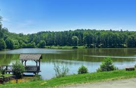 Découvrez le camping situé à proximité de sarlat pour des vacances de rêve dans le périgord noir. Camping Dordogne Campingurlaub Dordogne 24 Canvas Holidays