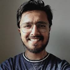 Hello! I am happy to announce that I will be starting my journey as a  Visual Design Intern at Frog Design! 🐸 A big thank you to Sharmeen H ma'am  for this