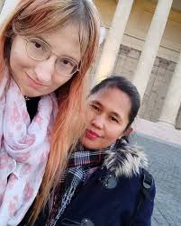 Dear Fireflies, I would like to share with you our spring trip in  Esztergom, Sturovo and Budapest. I have been Esztergom with my best friend,  she's name Dewi and from Indonesia. Have