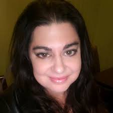 Job seekers beware! I wrote about this last year, but it's still happening.  A friend called me as she was about to receive an offer. Her interview  process was very quick and