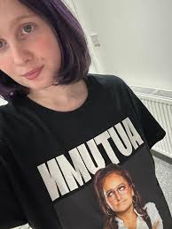 Editors in the house please wear me nurse clothes please please please