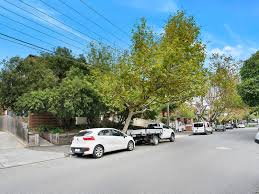 Road in the royal borough of kensington and chelsea, london, england. 2 16 Cromwell Road South Yarra Vic 3141