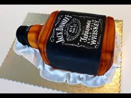 Birthday Cake Liquor Bottle With Name How To Make A 3d Jack Daniel S Bottle Cake Jak Zrobic Tort W Ksztalcie Butelki Bottle Cake Whiskey Cake Barrel Cake