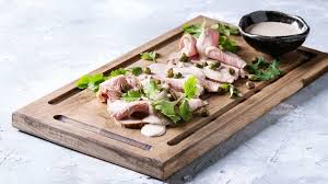 Spaghettini con i ricci di mare. 10 Piatti Tipici Della Tradizione Piemontese Pg Magazine