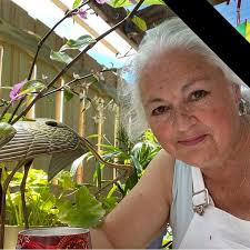 End of the year greetings! Couple new updates to share with everyone! From  my family to all of yours, we send our love, support, and wishes for a  #HappyNewYear! See you in