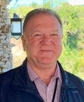 Larry Ade's Instagram, Twitter & Facebook