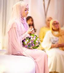 Beautiful in white shane filan ridhwan ismaniza wedding videographer malaysia. Cantiknya Anak Ziela Jalil Dr Puteri Julia Dah Pun Selamat Menjadi Tunangan Doktor Mingguan Wanita