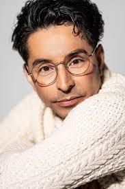 Brothers (TV Series 2009)