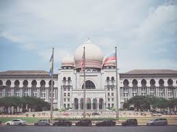 Putrajaya, officially the federal territory of putrajaya, is a planned city and the federal administrative centre of malaysia. Istana Kehakiman Palace Of Justice Moorish Architecture Islamic Architecture Palace