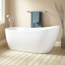 This video shows you how to remove scratches from a metal bath tub (steel, etc). How To Remove Scratches On An Acrylic Tub
