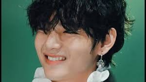 Being a part of the popular south korean boy group named bts (bangtan boys). Kim Taehyung Bts You Got That Hometown Smile Youtube