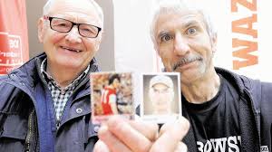 Die Jäger des letzten, fehlenden Panini-Bildes