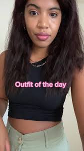 These pants are so versatile! #cargopantsoufit #stapleoutfit  #sofiaelisaboutique