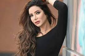 استعرضت مجوهراتها وساقيها لجين عمران تحت الانتقادات بسبب إطلالتها الأخيرة صور long hair styles beauty hair styles