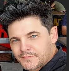 Raymond Ray's Instagram, Twitter & Facebook