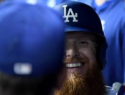 Old guys rule in Dodgers' win over Rockies