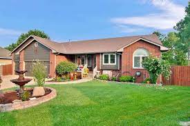 Lawn care & maintenance , lawn mowing, lawn service, grounds maintenance, mowers, fertilizers and more in wichita, ks. Summer Lawn Care Tips For Wichita Ks