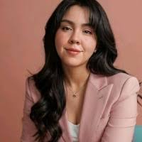 8 "Debora Luna" profiles