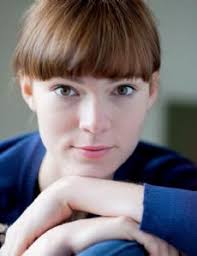 Flinch (2021) joe doyle (daniel zovatto) is a young hitman, like his father before him, who lives with his mother gloria (academy award nominee cathy moriarty). Flinch Cast Members List Famousfix