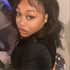 After seeing how The.ChosenChild EJ Jones moves a crowd, I know one thing:  I HAVE to make it to the next concert 🎶🔥 #EJJones #LivePerformance  #fblifestyle #thursday