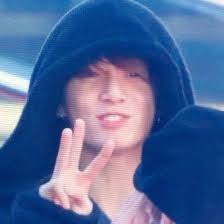 daniela khan (dakrnn)