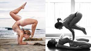 Nackte Yoga-Übungen auf Instagram - diese Amerikanerin will ein Zeichen  setzen | STERN.de