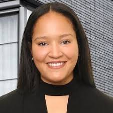 Selena Stephens's Instagram, Twitter & Facebook