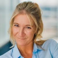 Lauren Rollison's Instagram, Twitter & Facebook