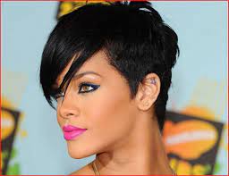 Messy styles are really popular and layered pixie cuts can give you texture to your hair. Pin On Hajak