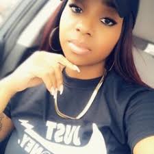 Stream Iris Michelle music