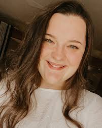 Katie Abernathy's Instagram, Twitter & Facebook