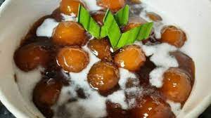200 gr ubi ungu 200 gr ubi kuning 200 gr ubi putih 1/2 buah naga, di blender dan disaring, ambil 2 sdm buat pewarna pandan, terdiri dari 13 daun suji + 5 daun pandan, blender dan saring, ambil secukupnya tepung sagu secukupnya kurleb 80 gr (hanya bisa di pulung aja) cara membuat : Sekilas Mirip Ini Beda Biji Salak Dan Bubur Candil Serta Cara Membuatnya Warta Kota