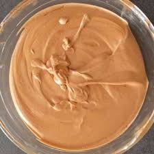 Recette Chantilly Au Chocolat Lait Mapatisserie Fr Mousse Praline Creme Pour Gateau Chocolat Au Lait