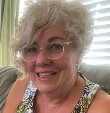 Lorena Good's Instagram, Twitter & Facebook