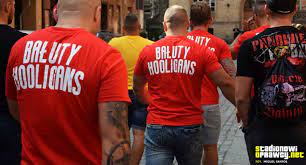 Destroyers hooligans widzew can be abbreviated as dhw. Wieczorne Wojaze Po Balutach Stadionowi Oprawcy