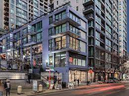 One & two bedroom apartments in the heart of lower queen anne located in one of seattle's hippest neighborhoods, roy street apartments offers an urban connection to the beauty of queen anne and the buzz of downtown seattle. 1 Bedroom Apartment In Downtown Seattle Apartment Post