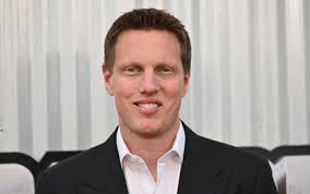 Productor Eduardo Prado: En tres o cuatro años todas las series van a ser  cortas