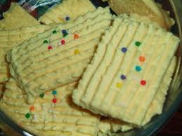 Dengan resepi ni kita boleh buat pelbagai jenis biskut raya. Resepi Biskut Semperit Susu 3 Bahan Sukatan Cawan