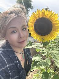 Photo by Ella Li (@gn00963689) · October 10, 2025