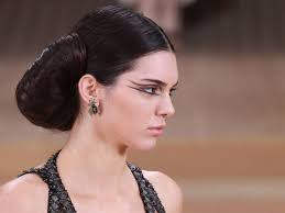 Um anúncio ruim pode destruir a carreira da modelo mais seguida no  Instagram?