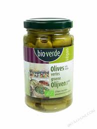 Les Olives Noires Vendues En Supermarche Sont En Realite Des Olives Vertes Colorees Video Bio A La Une
