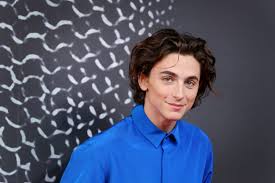 Timothée chalamet (27 of december 1995). Timothee Chalamet Honors His Statistics Teacher In Graduate Together