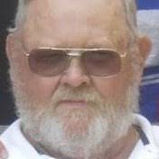 Linda Muncy's Instagram, Twitter & Facebook