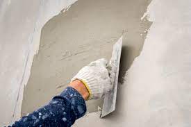 If sections or entire walls need attention, don't let the idea of working with old plaster intimidate you. How To Plaster Walls With Clay Instead Of Painting