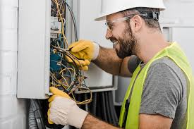 In wohngebäuden muss mindestens alle 10 jahre der zustand der elektroinstallation überprüft bzw. Elektroinstallation Im Rahmen Der Sanierung Selbst Vorbereiten