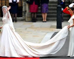 Kate middleton and prince william's royal wedding day: Kate Middleton Had A Second Wedding Dress And More Facts