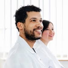 Bonnie Jayne's Instagram, Twitter & Facebook