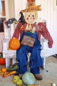 Discount for cheap scarecrow wall: How To Make A Scarecrow 20 Best Diy Scarecrow Crafts