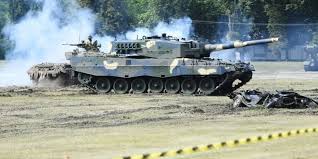 Britische Entscheidung für Panzer-Lieferung an Ukraine verstärkt Druck auf  Scholz